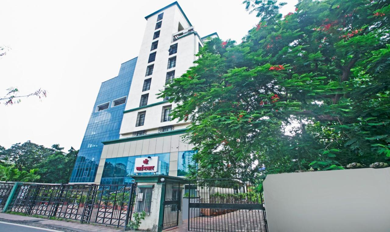 Treebo Trend Bandra Apartments Мумбай Екстериор снимка