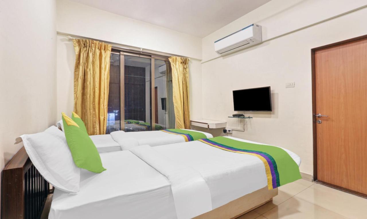 Treebo Trend Bandra Apartments Мумбай Екстериор снимка
