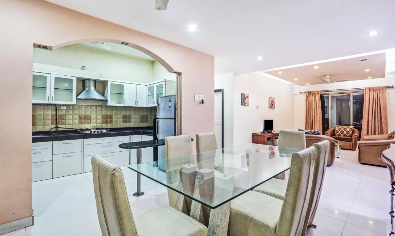 Treebo Trend Bandra Apartments Мумбай Екстериор снимка