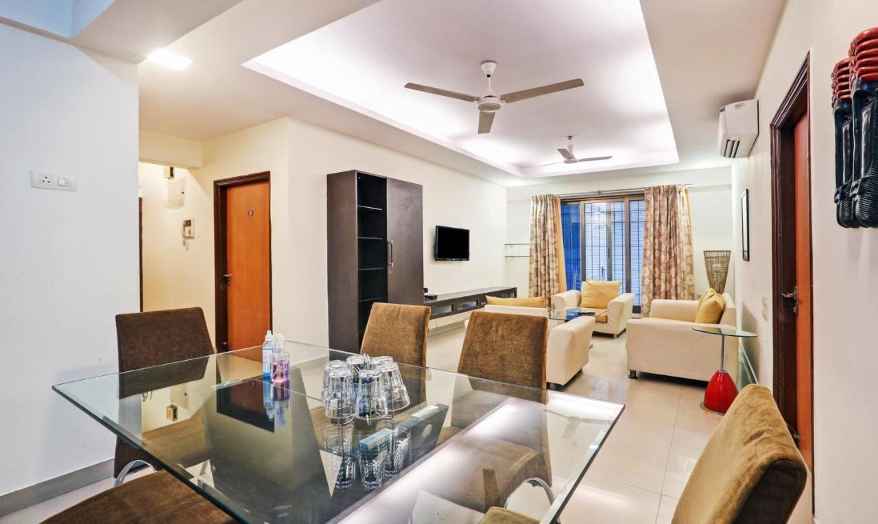 Treebo Trend Bandra Apartments Мумбай Екстериор снимка