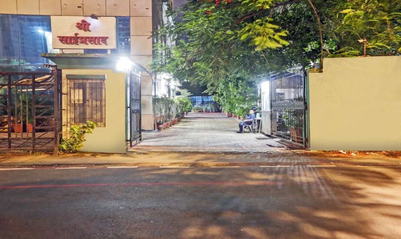 Treebo Trend Bandra Apartments Мумбай Екстериор снимка