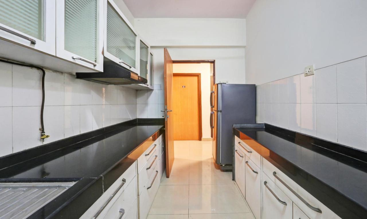 Treebo Trend Bandra Apartments Мумбай Екстериор снимка
