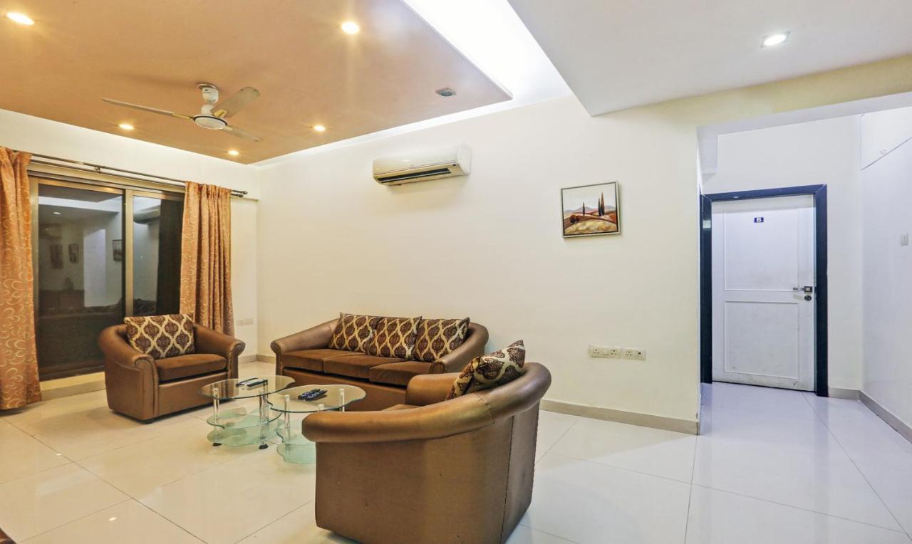 Treebo Trend Bandra Apartments Мумбай Екстериор снимка